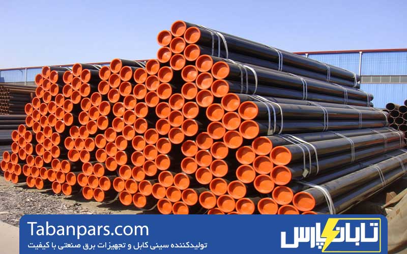 مقایسه لولههای فولادی و PVC: کدام گزینه برای سیستم برقرسانی شما مناسبتر است؟ 2 تاثیر نوع پروژه و محل نصب بر انتخاب لوله مناسب