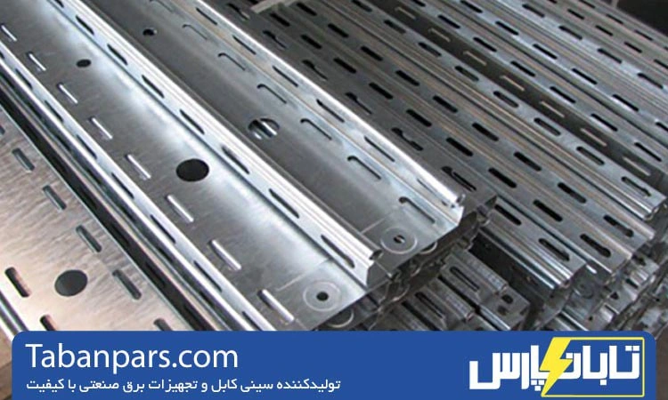 چک لیست تعمیر و نگهداری سینی کابل ها در محیط های اسیدی و صنعتی 1 شوره سفید زمانی رخ میدهد که سینی کابل در معرض رطوبت زیاد و گردش هوای کم قرار گیرد